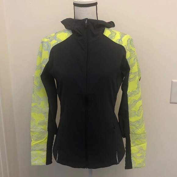 brooks nightlife jacket